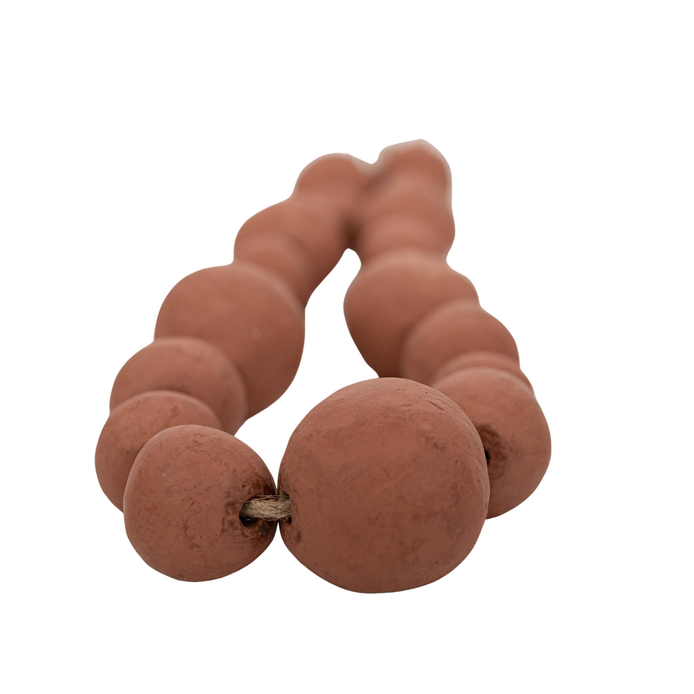 A close-up of Foreside Home & Garden's Clay Garland Terracotta + Jute, highlighting its unique artisan craftsmanship.